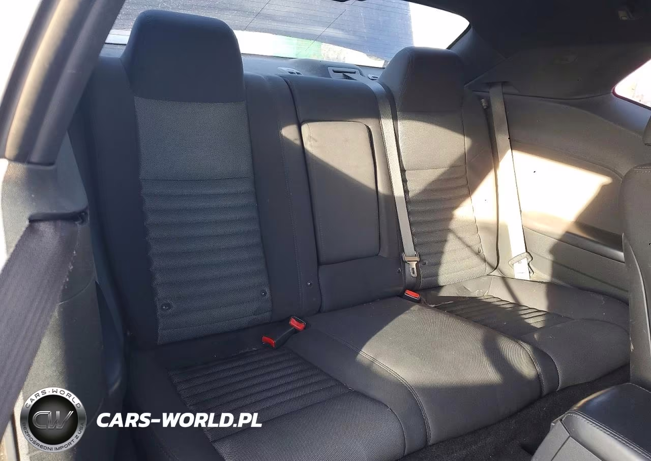 2013 Dodge Challenger Sxt VIN:2C3CDYAG3DH679702 - 10