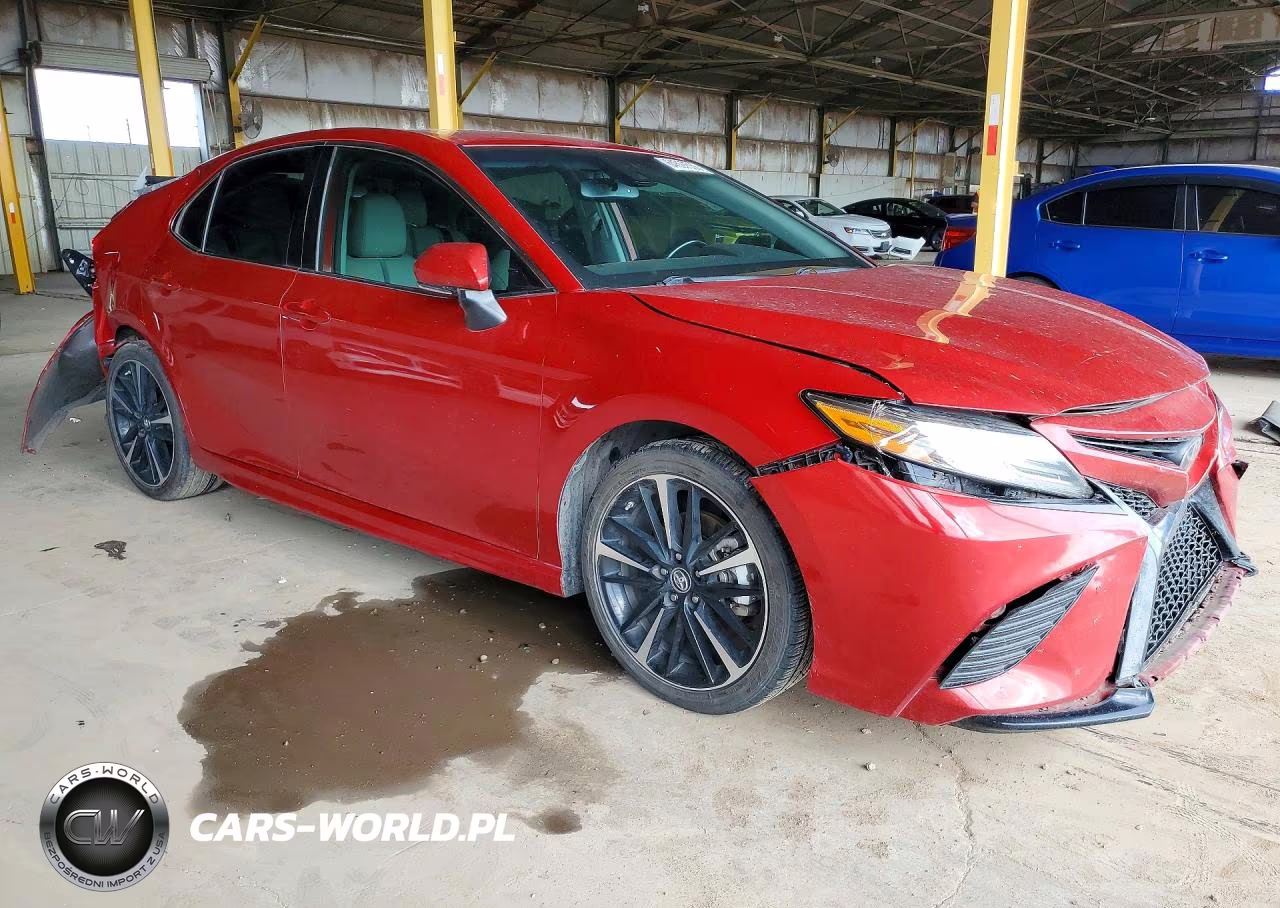 2019 Toyota Camry Xse VIN:4T1B61HKXKU167007 - 4