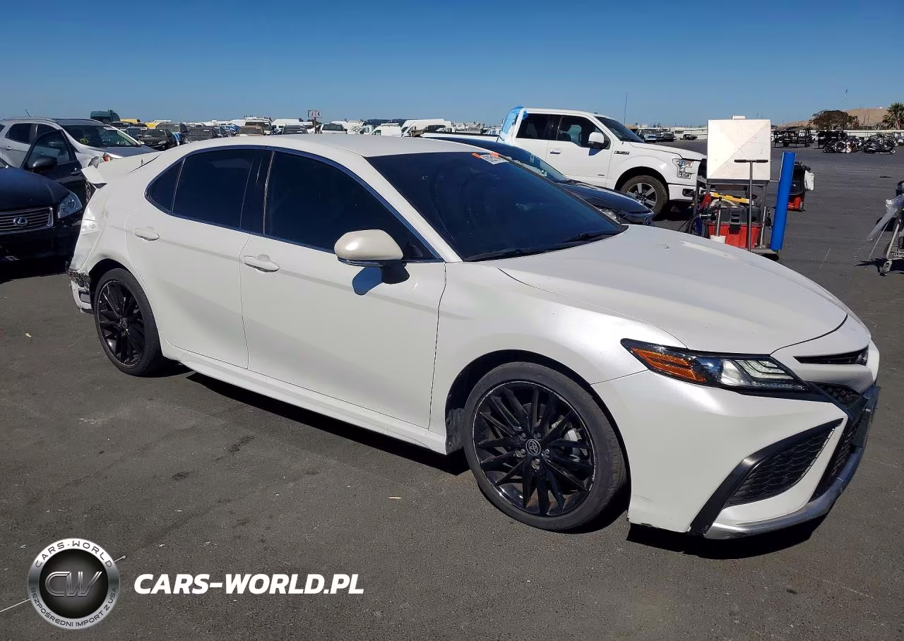 2021 Toyota Camry Xse VIN:4T1K61AK2MU580293 - 4