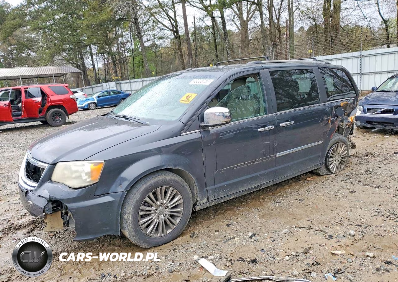 2011 Chrysler Town & Country Limited