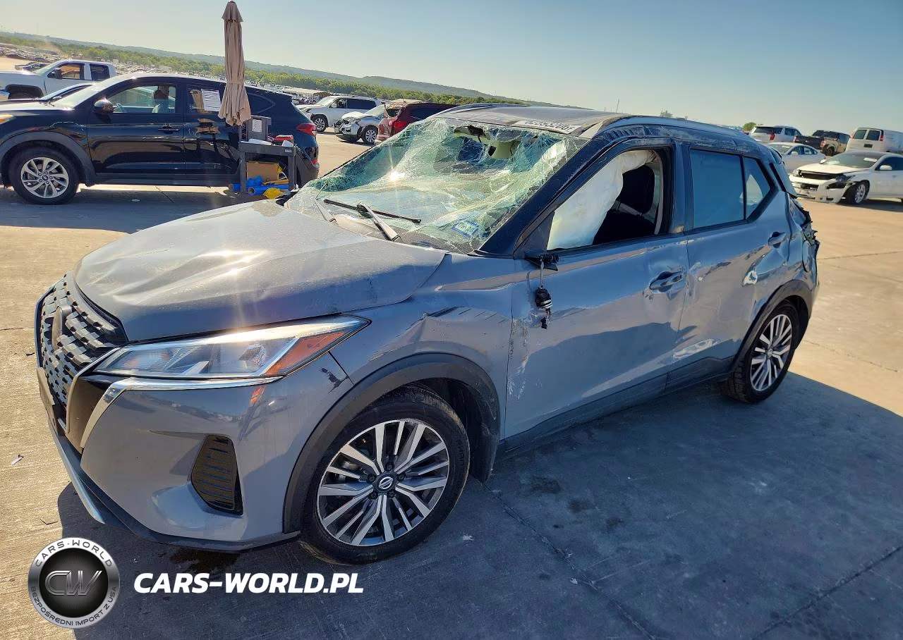 2021 Nissan Kicks Sv