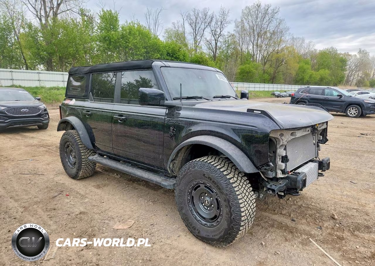 2024 Ford Bronco Outer Banks VIN:1FMDE8BH1RLB16769 - 4