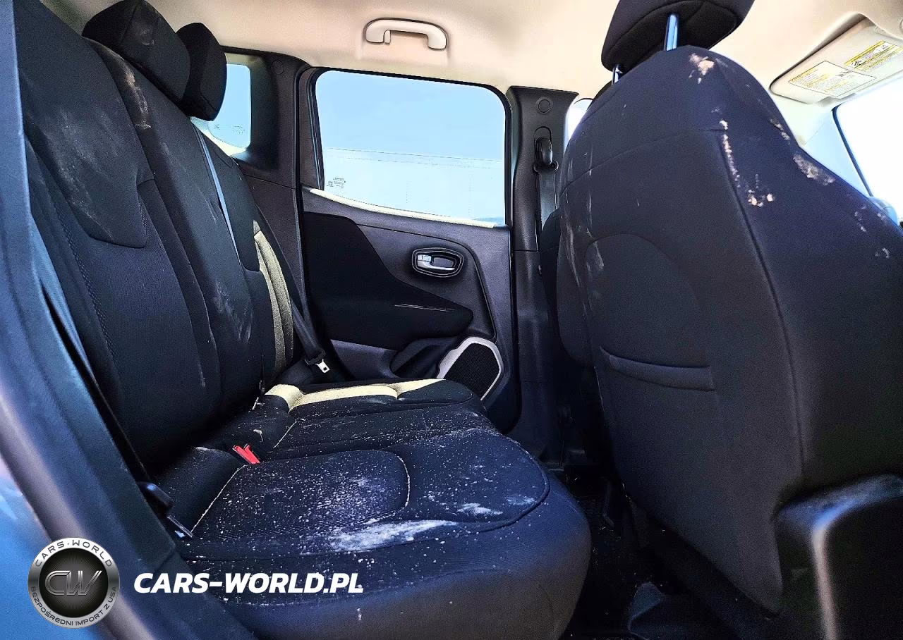 2017 Jeep Renegade Latitude 4X4 VIN:ZACCJBBH7HPF93421 - 11