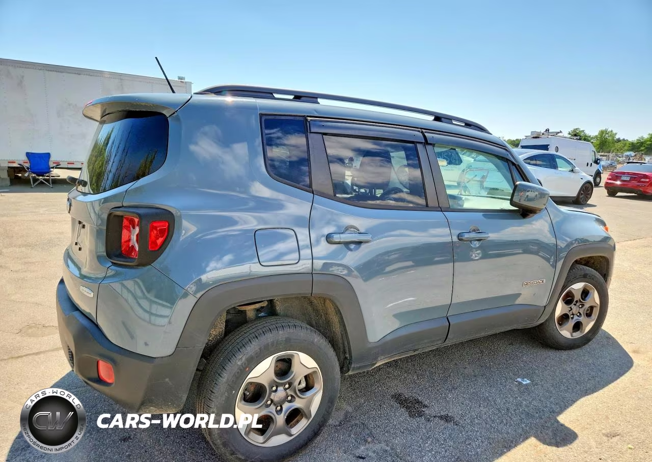 2017 Jeep Renegade Latitude 4X4 VIN:ZACCJBBH7HPF93421 - 3