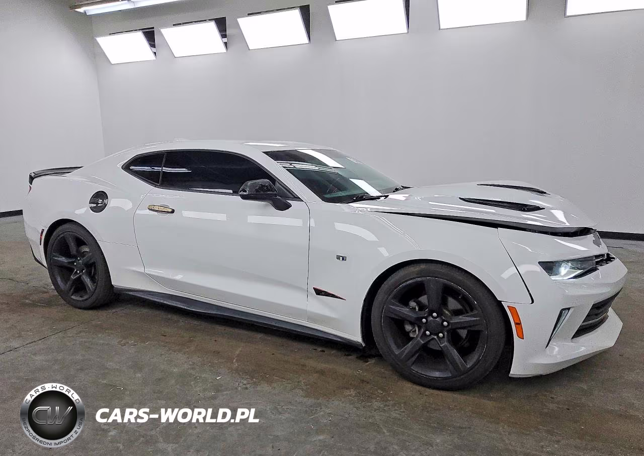 2017 Chevrolet Camaro Lt VIN:1G1FB1RX5H0137644 - 4