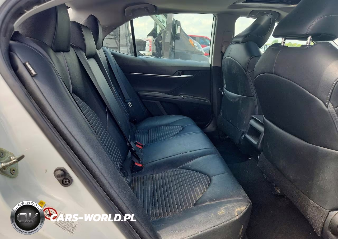 2019 Toyota Camry Se VIN:4T1B11HK9KU685253 - 10