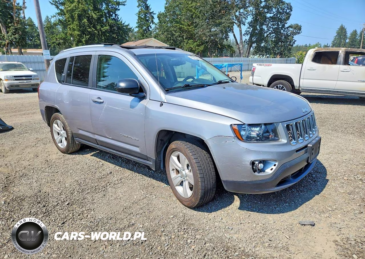 2017 Jeep Compass Sport VIN:1C4NJDBB3HD142811 - 4