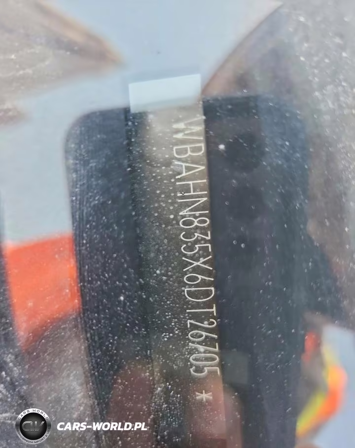 2006 BMW 750 Li VIN:WBAHN835X6DT26705 - 12