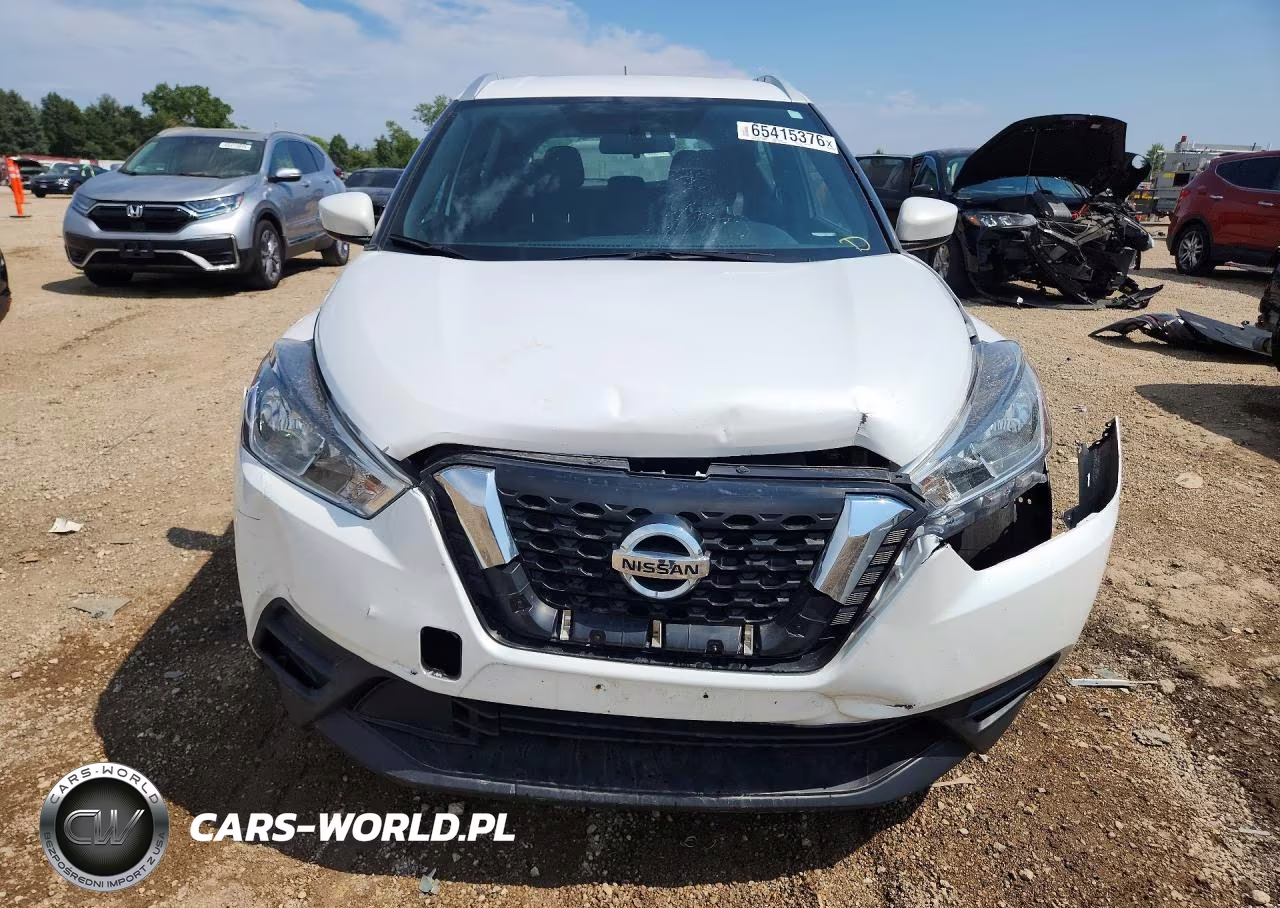 2019 Nissan Kicks Sv VIN:3N1CP5CU6KL536061 - 5