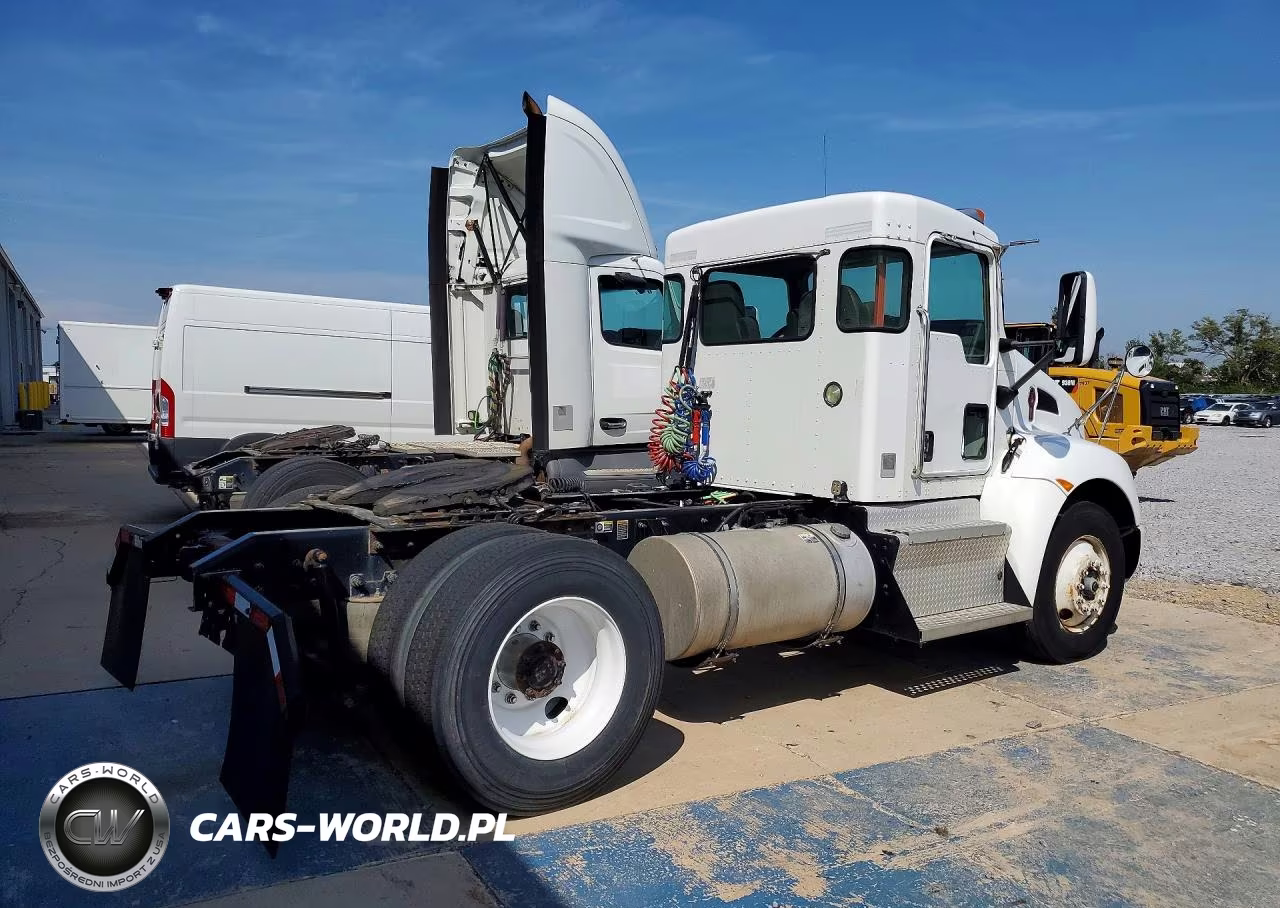2016 Kenworth Construction T370 VIN:2XKHAJ8XXGM497129 - 3