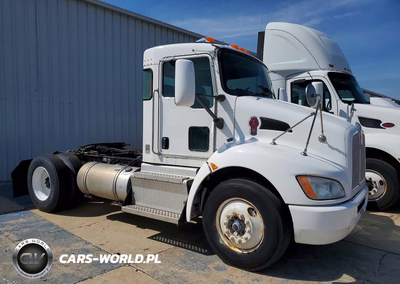 2016 Kenworth Construction T370 VIN:2XKHAJ8XXGM497129 - 4