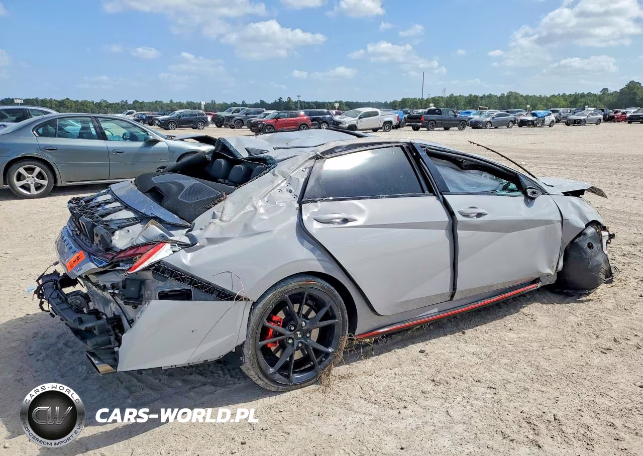 2026 Hyundai Elantra N Base VIN:KMHLW4DK0TU037492 - 3