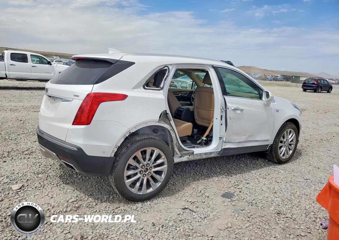 2019 Cadillac Xt5 Platinum VIN:1GYKNGRS2KZ115571 - 3