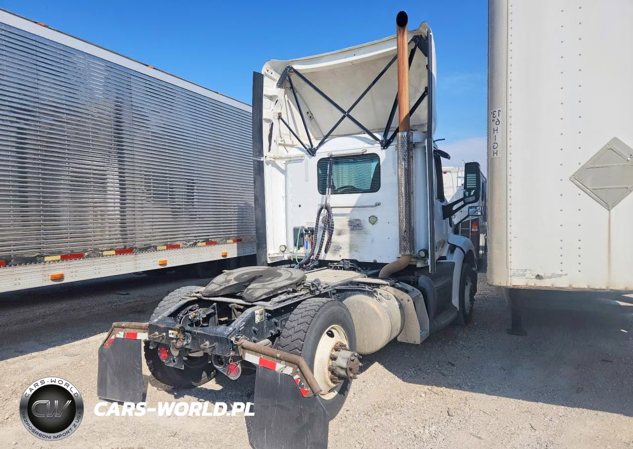 2019 Peterbilt 579 Semi Truck VIN:1XPBA48X3KD600214 - 3