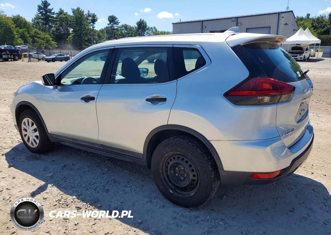 2019 Nissan Rogue S VIN:5N1AT2MV4KC702915 - 2