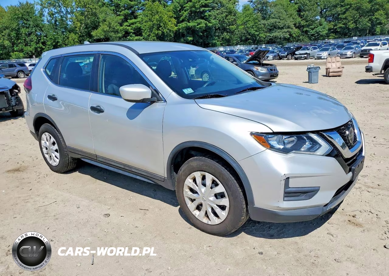 2019 Nissan Rogue S VIN:5N1AT2MV4KC702915 - 4