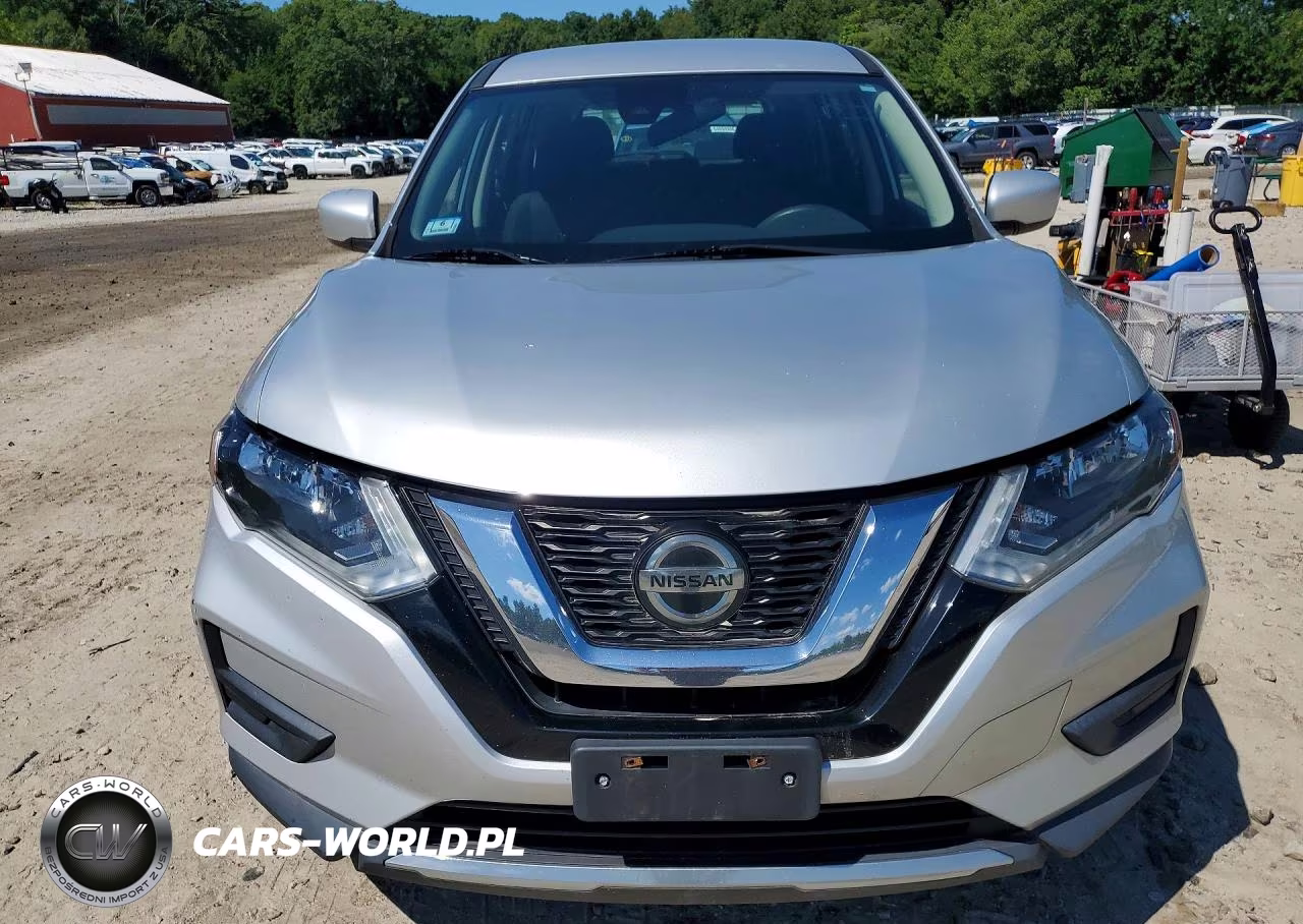 2019 Nissan Rogue S VIN:5N1AT2MV4KC702915 - 5