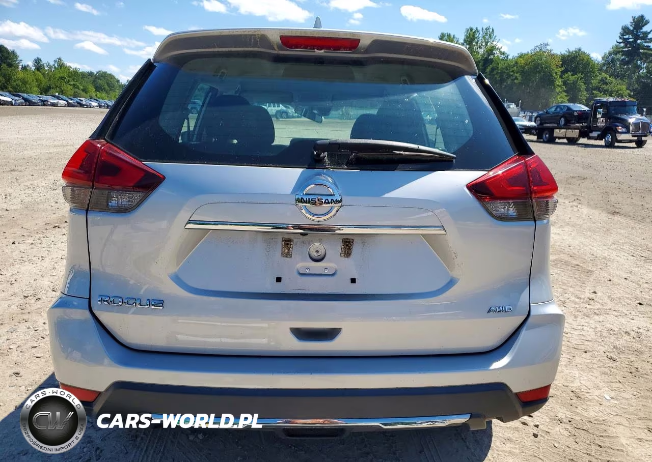 2019 Nissan Rogue S VIN:5N1AT2MV4KC702915 - 6