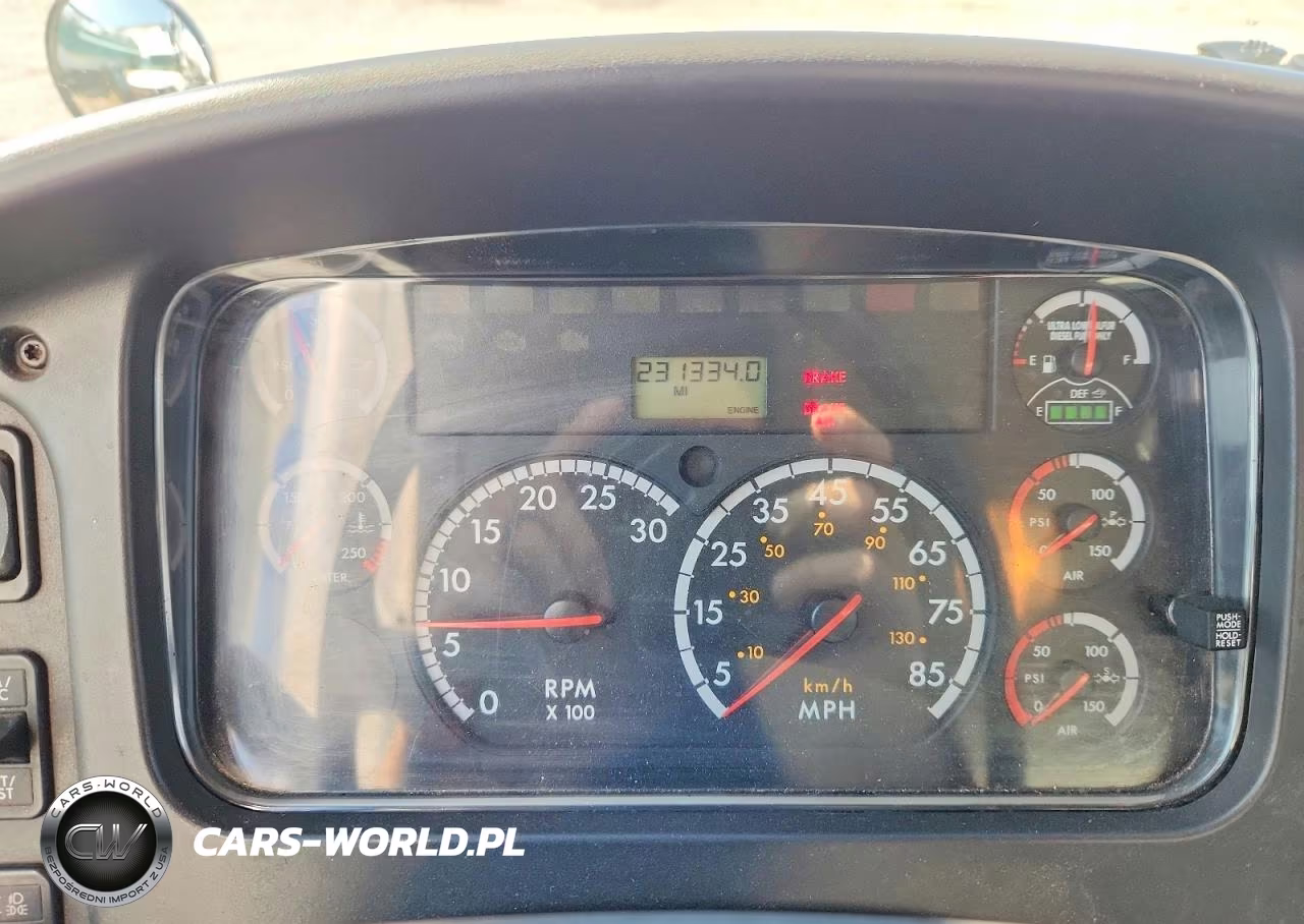 2012 Freightliner Business Class M2 Box Truck VIN:1FVACXDT3CHBM7113 - 9