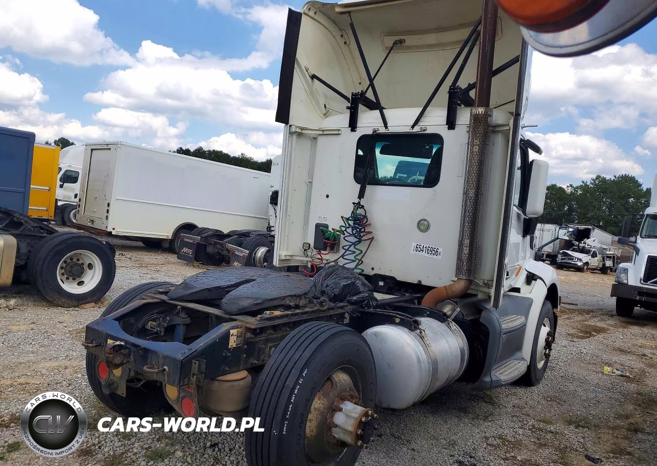 2016 Peterbilt 579 Semi Truck VIN:1XPBA48X8GD339590 - 3