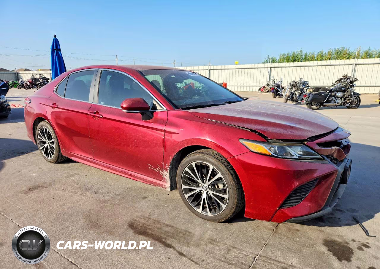 2018 Toyota Camry Se VIN:4T1B11HKXJU565492 - 4