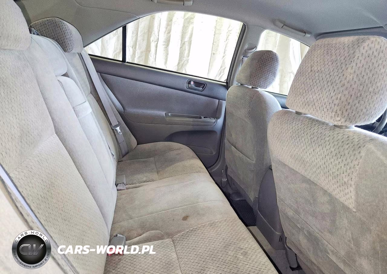 2003 Toyota Camry Le VIN:4T1BE32K23U245241 - 10