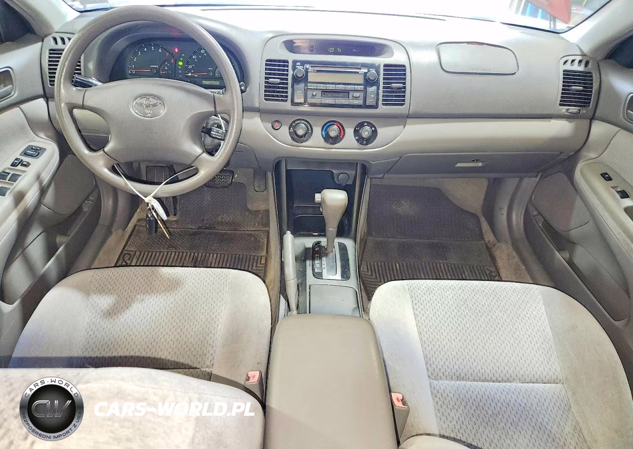 2003 Toyota Camry Le VIN:4T1BE32K23U245241 - 8