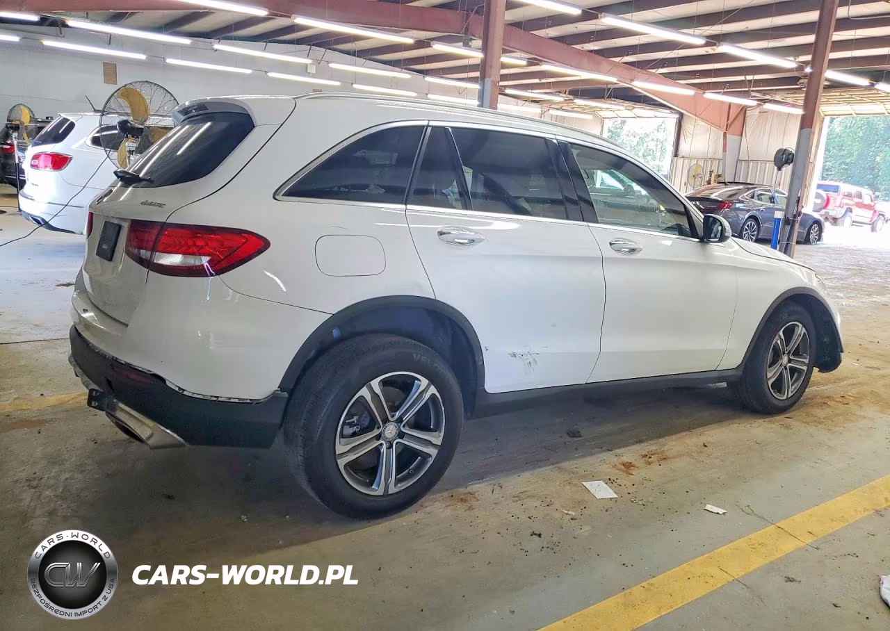2016 Mercedes-Benz Glc 300 4Matic VIN:WDC0G4KB4GF057028 - 3