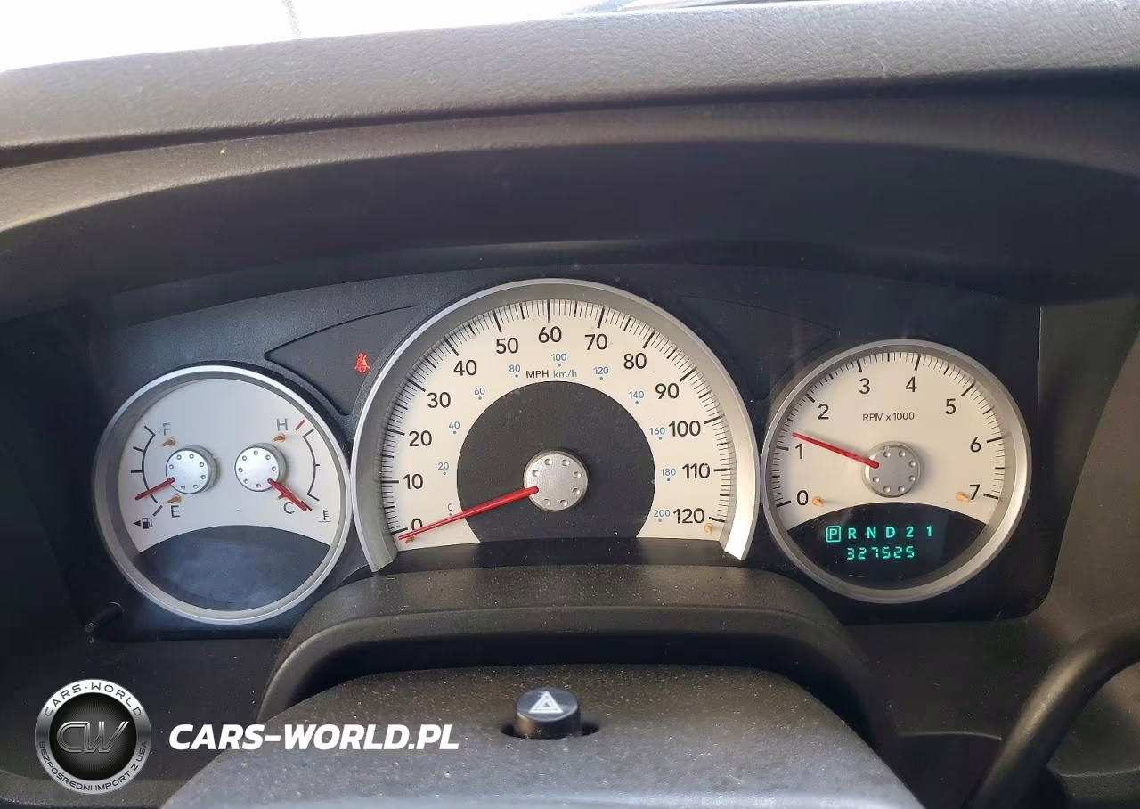 2008 Dodge Dakota Quad Slt VIN:1D7HE48N68S506028 - 9