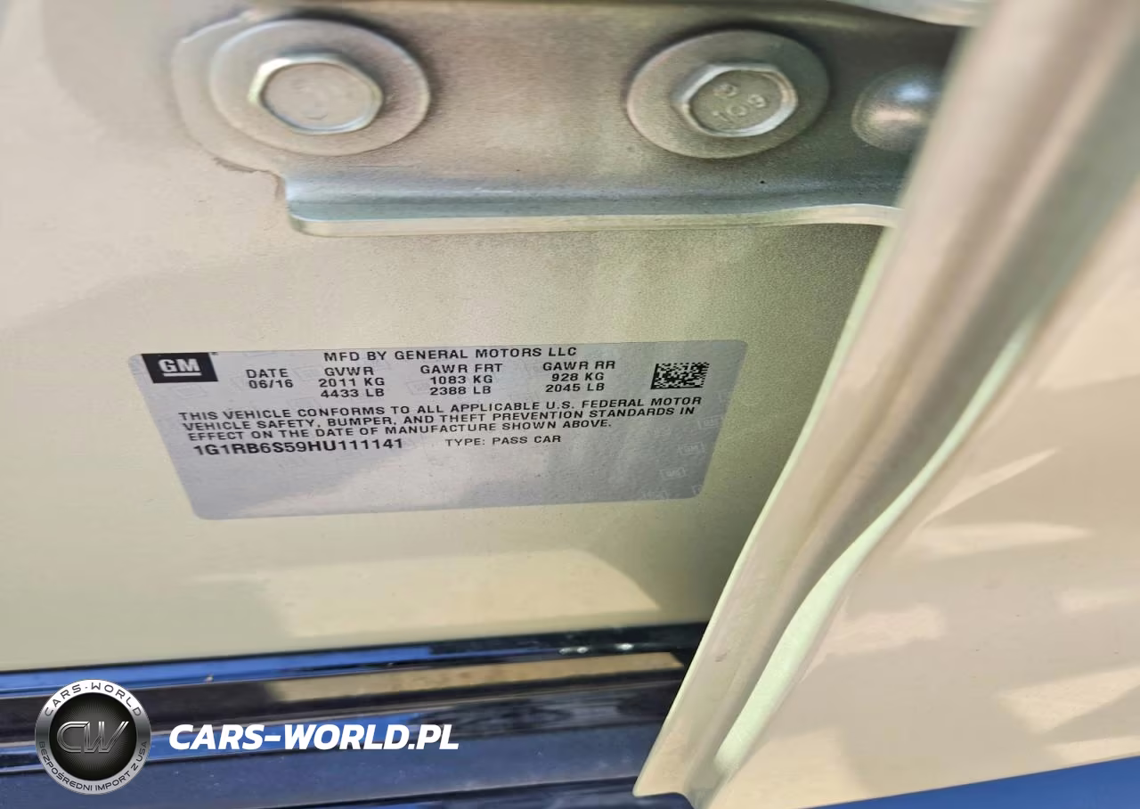 2017 Chevrolet Volt Premier VIN:1G1RB6S59HU111141 - 12