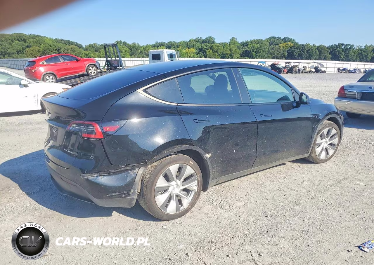 2021 Tesla Model Y VIN:5YJYGDEE4MF094479 - 3