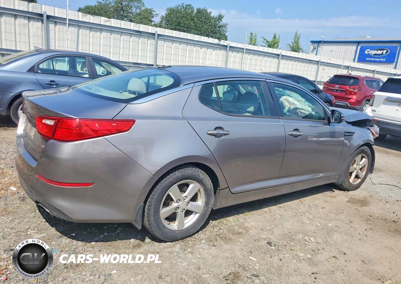 2015 Kia Optima Lx VIN:5XXGM4A75FG512320 - 3