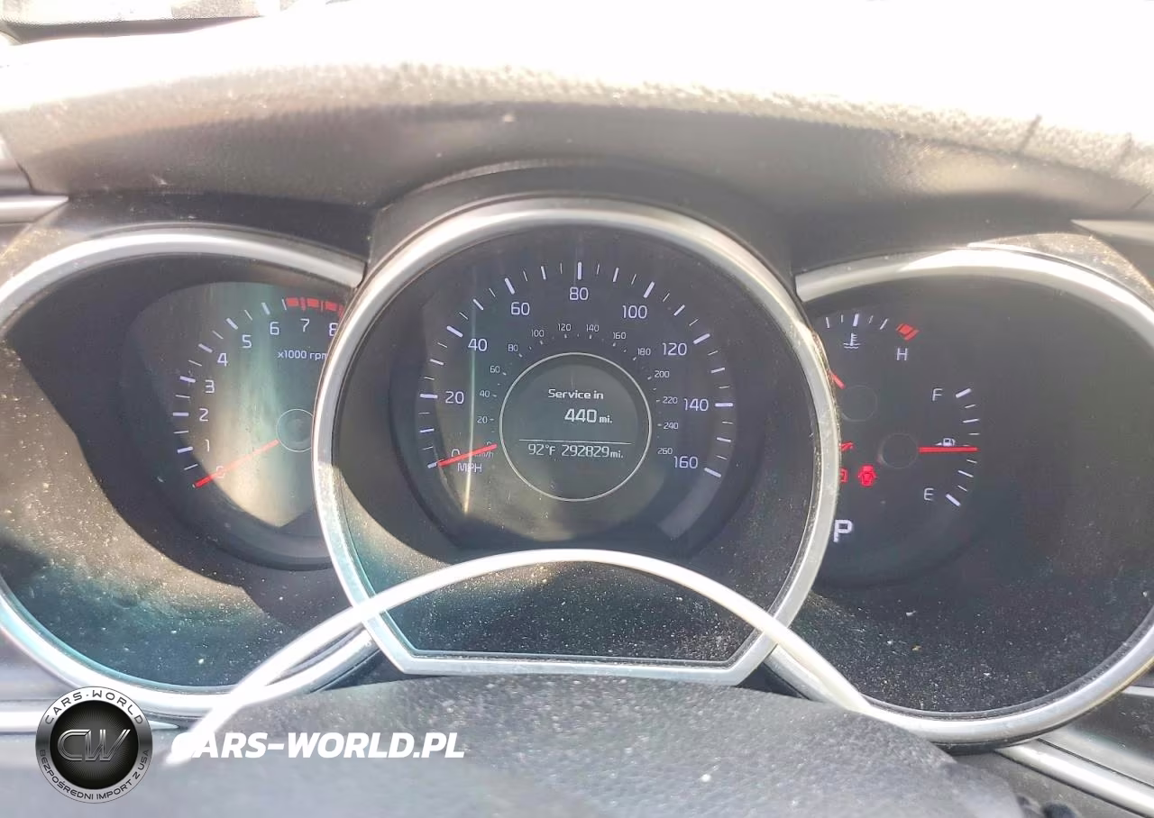 2015 Kia Optima Lx VIN:5XXGM4A75FG512320 - 9