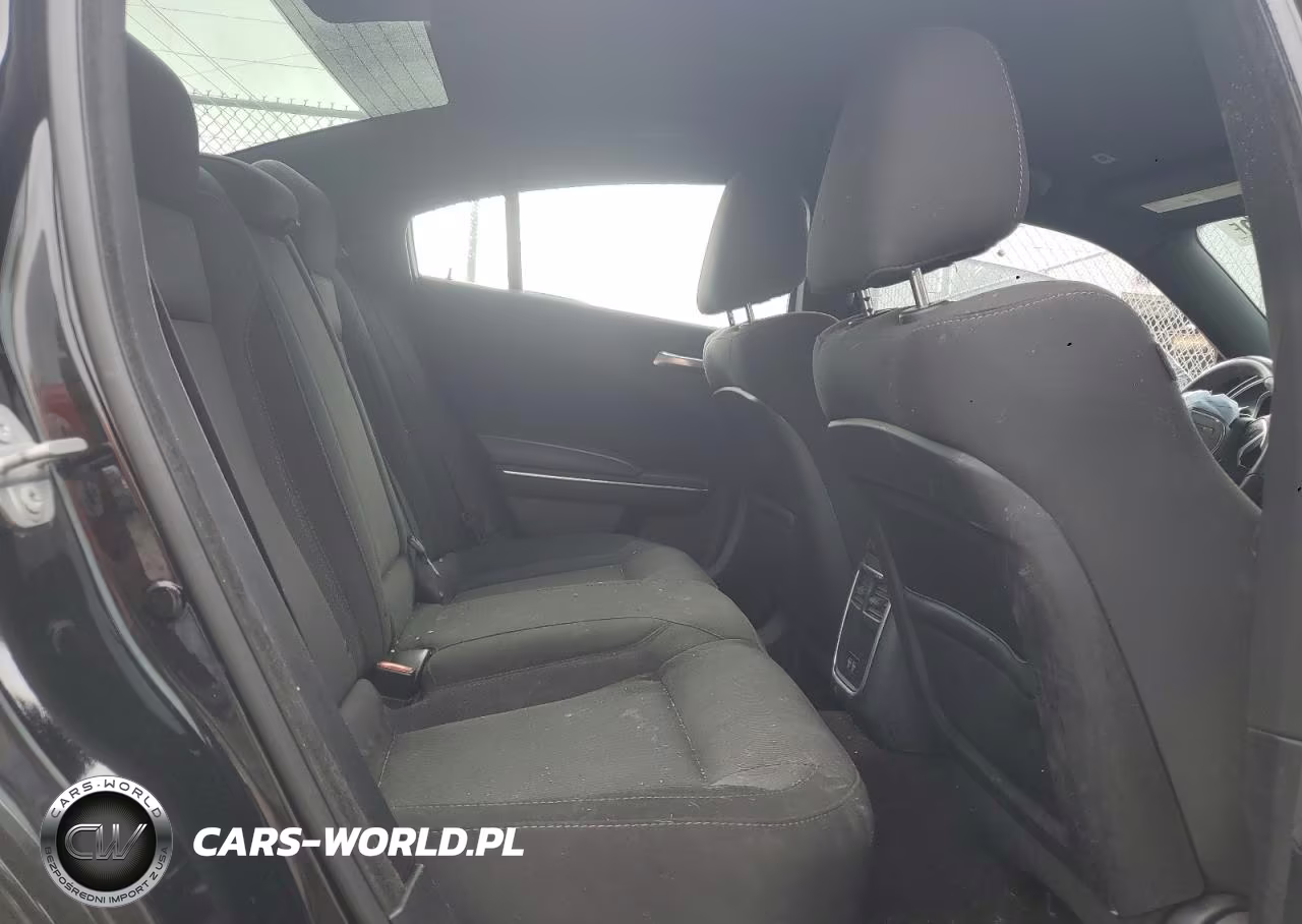 2018 Dodge Charger R-T VIN:2C3CDXCT0JH133844 - 10
