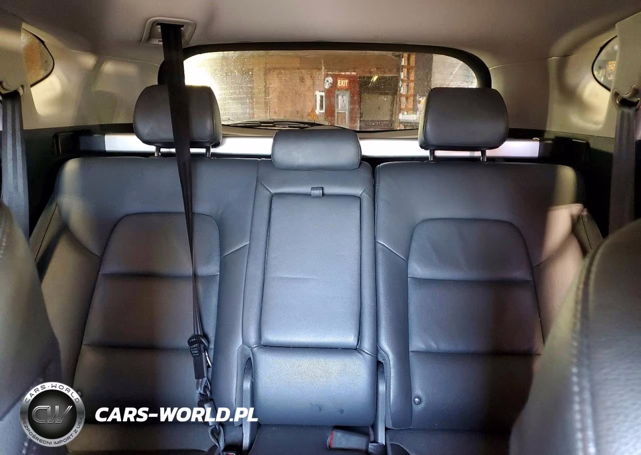 2017 Hyundai Tucson Se Plus VIN:KM8J3CA4XHU419889 - 10