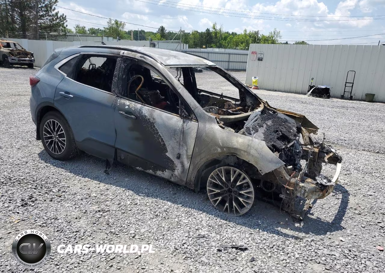 2025 Ford Escape VIN:1FMCU0E16SUA77868 - 4