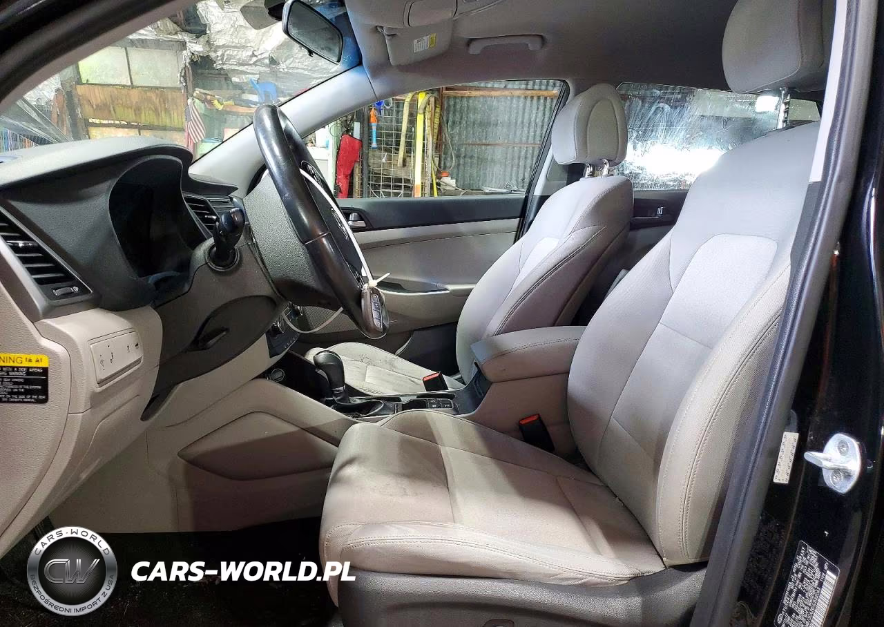 2017 Hyundai Tucson Sport VIN:KM8J3CA26HU532043 - 7
