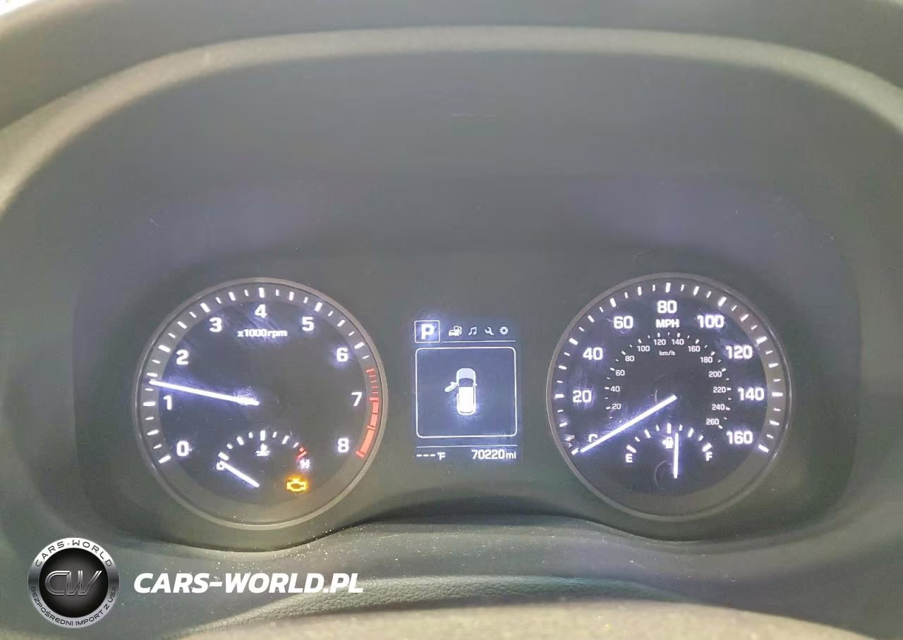2017 Hyundai Tucson Sport VIN:KM8J3CA26HU532043 - 9
