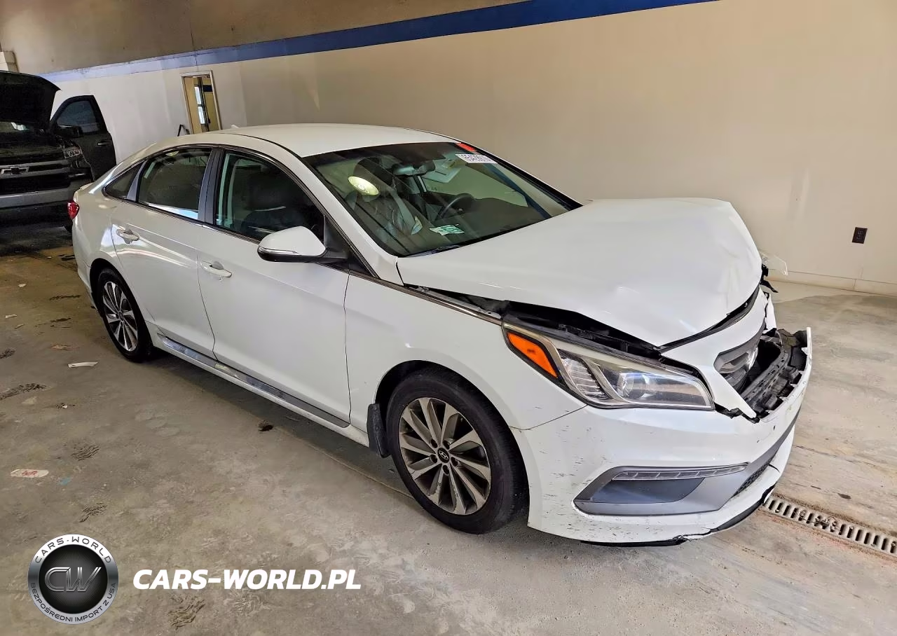 2017 Hyundai Sonata Sport VIN:5NPE34AF0HH499159 - 4
