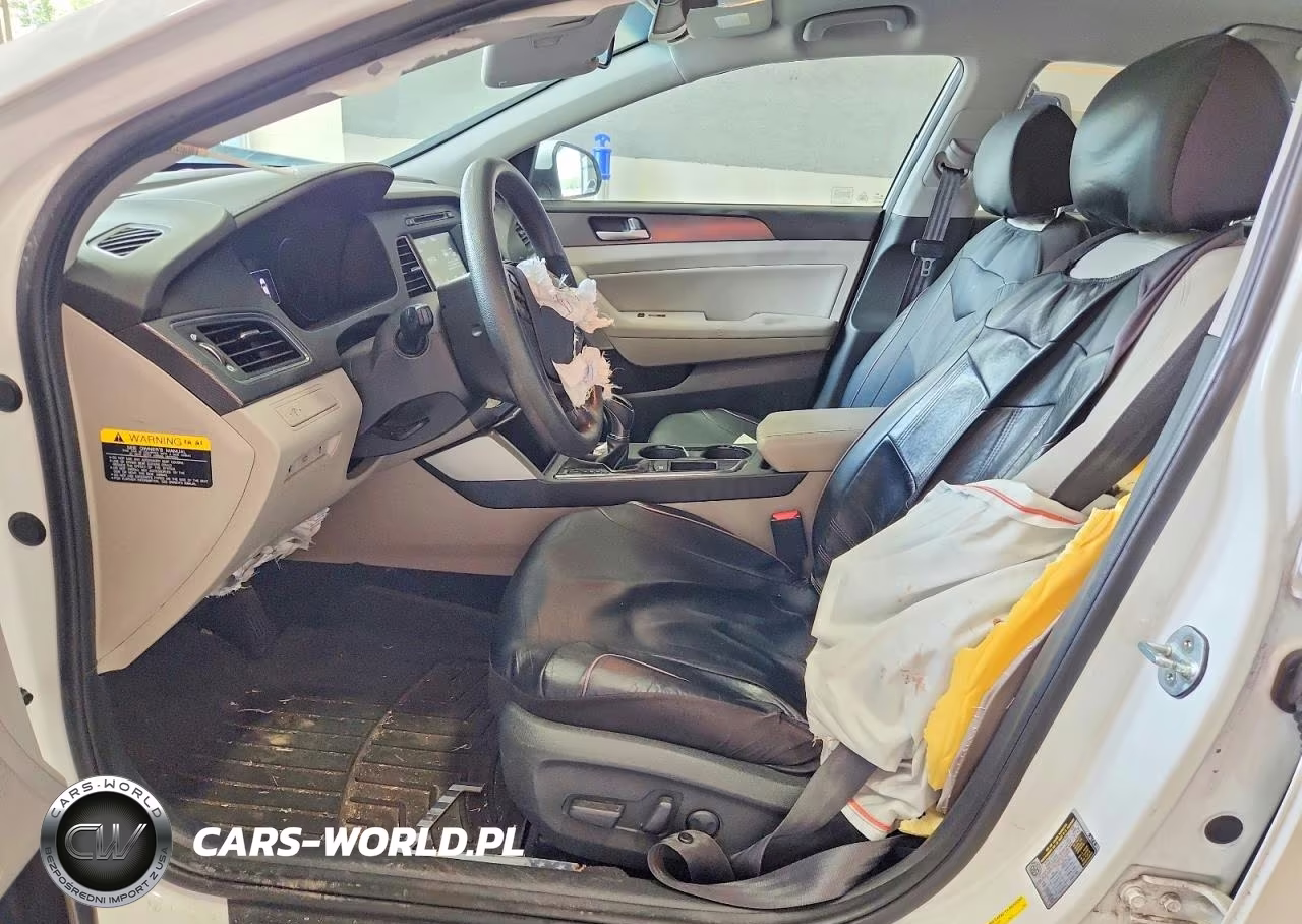 2017 Hyundai Sonata Sport VIN:5NPE34AF0HH499159 - 7