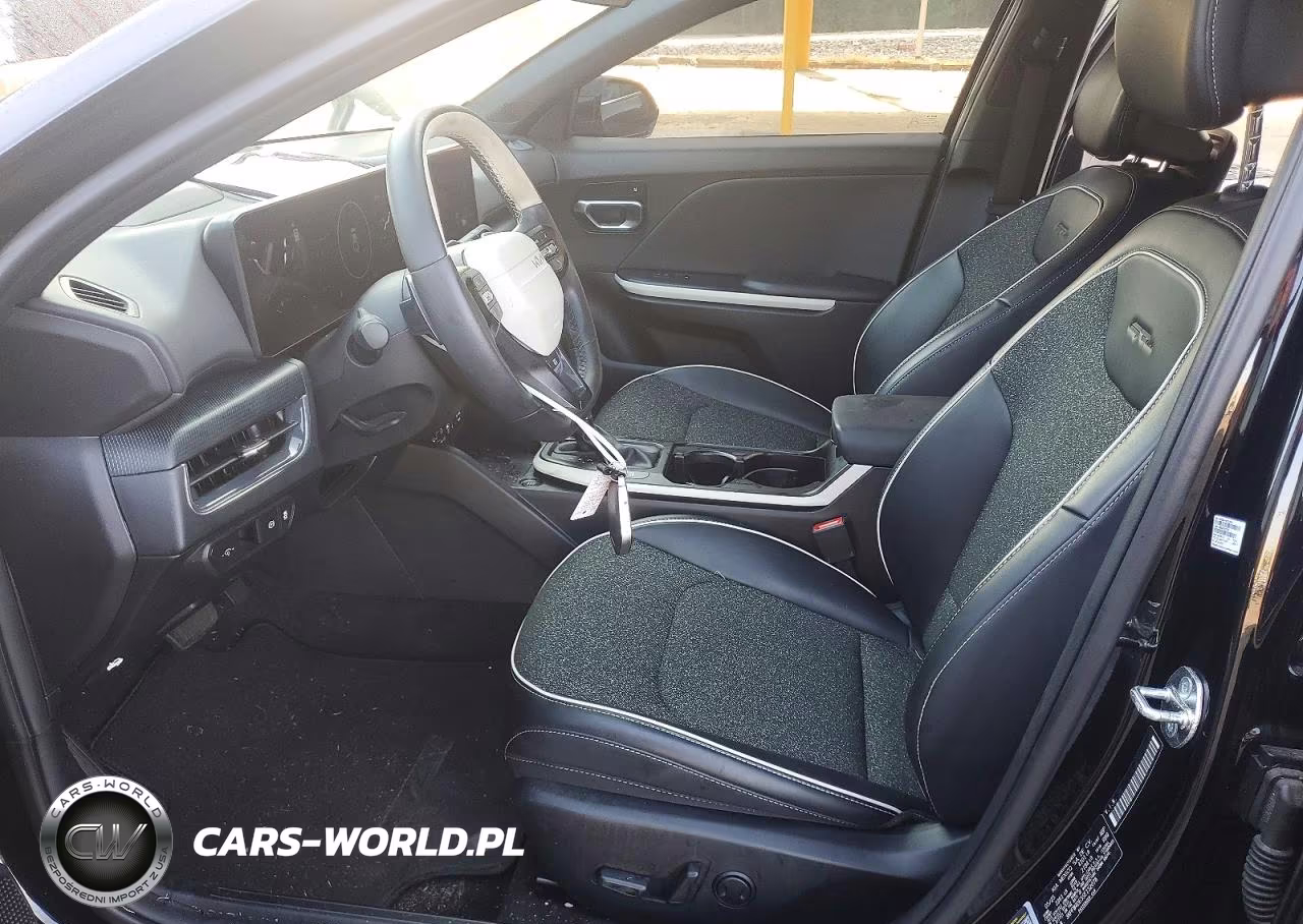 2025 Kia K4 Gt Line VIN:3KPFW4DE5SE152078 - 7