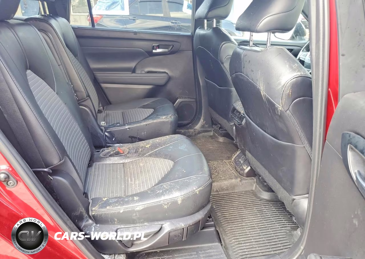 2022 Toyota Highlander Xse VIN:5TDLZRBH2NS215863 - 11