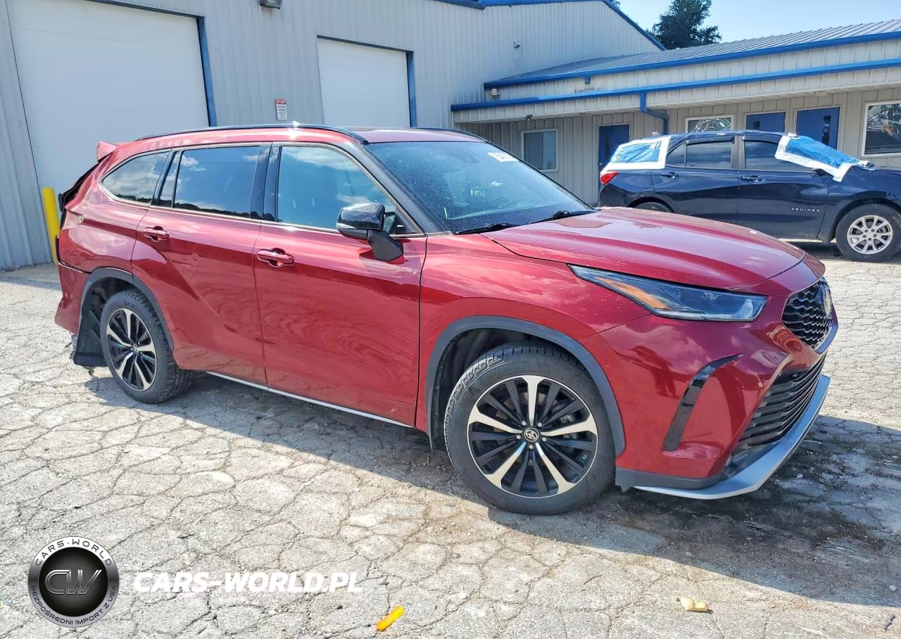 2022 Toyota Highlander Xse VIN:5TDLZRBH2NS215863 - 4