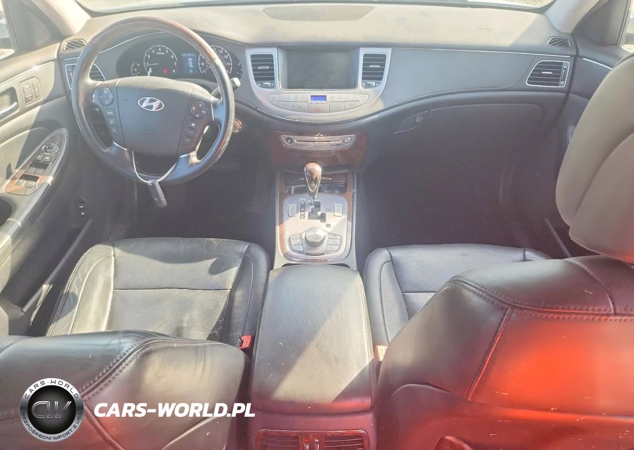 2011 Hyundai Genesis 4.6L VIN:KMHGC4DF8BU132961 - 8