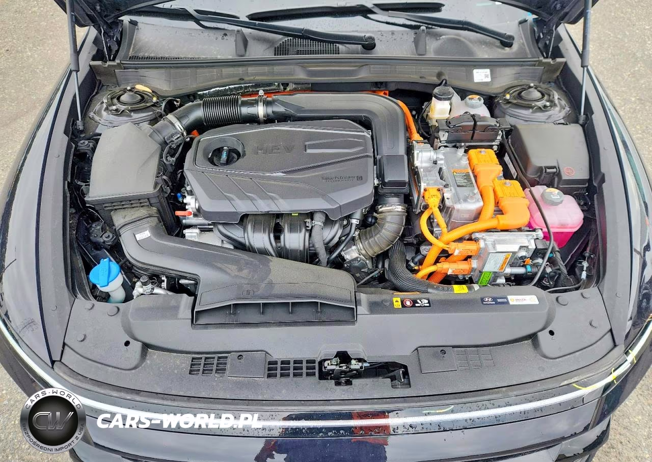 2026 Hyundai Sonata Hybrid Blue VIN:KMHL24JJ7TA163082 - 11