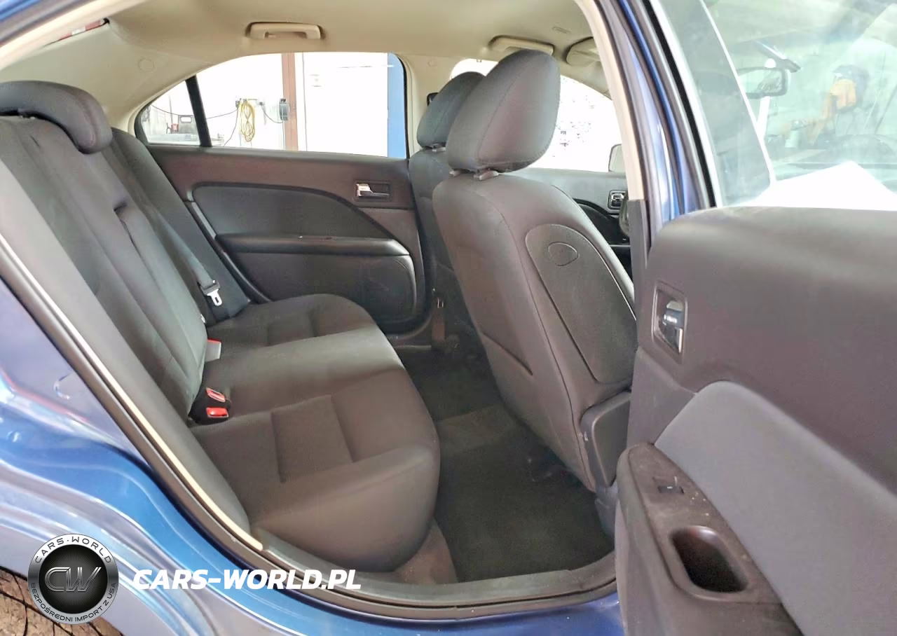 2010 Ford Fusion Se VIN:3FAHP0HA8AR400911 - 10