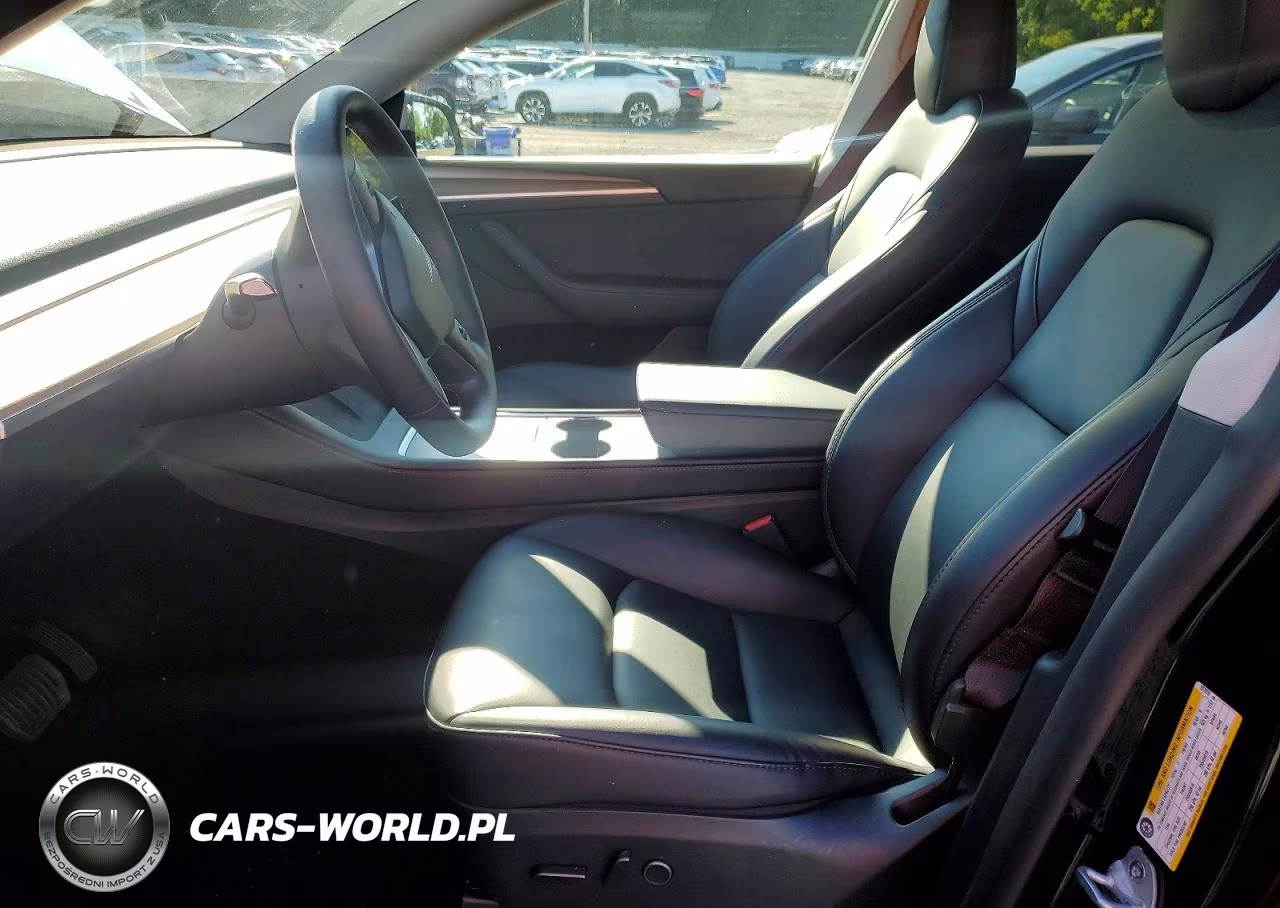 2023 Tesla Model Y VIN:7SAYGAEE1PF927919 - 7