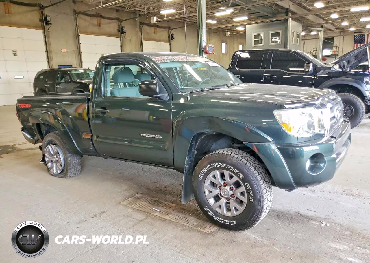 2010 Toyota Tacoma Base VIN:5TEPX4EN4AZ720375 - 4