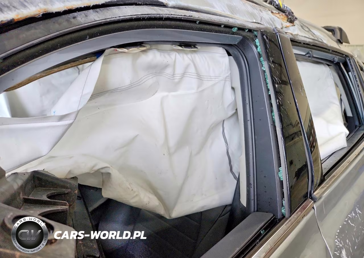 2022 Toyota Highlander Hybrid Xle VIN:5TDGBRCH1NS549919 - 10