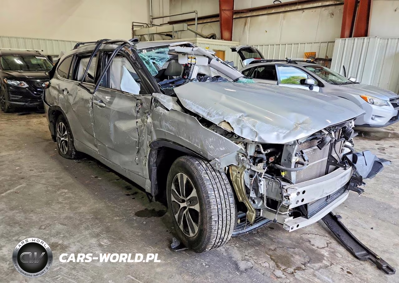 2022 Toyota Highlander Hybrid Xle VIN:5TDGBRCH1NS549919 - 4